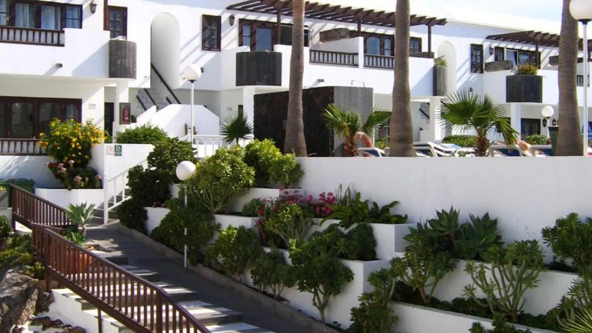 Plaza Azul Aparthotel Puerto del Carmen  Spain