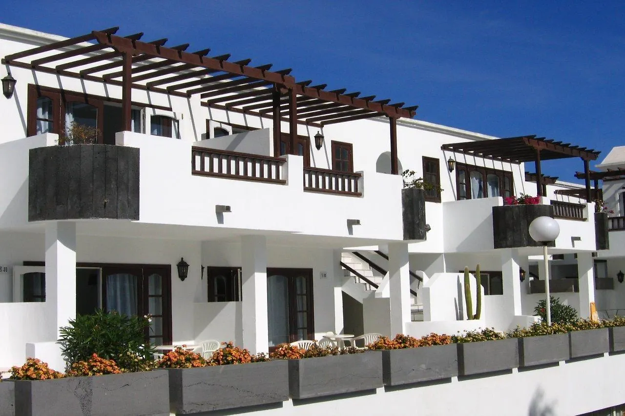 Plaza Azul Aparthotel Puerto del Carmen  2*, Puerto del Carmen (Lanzarote) Spain