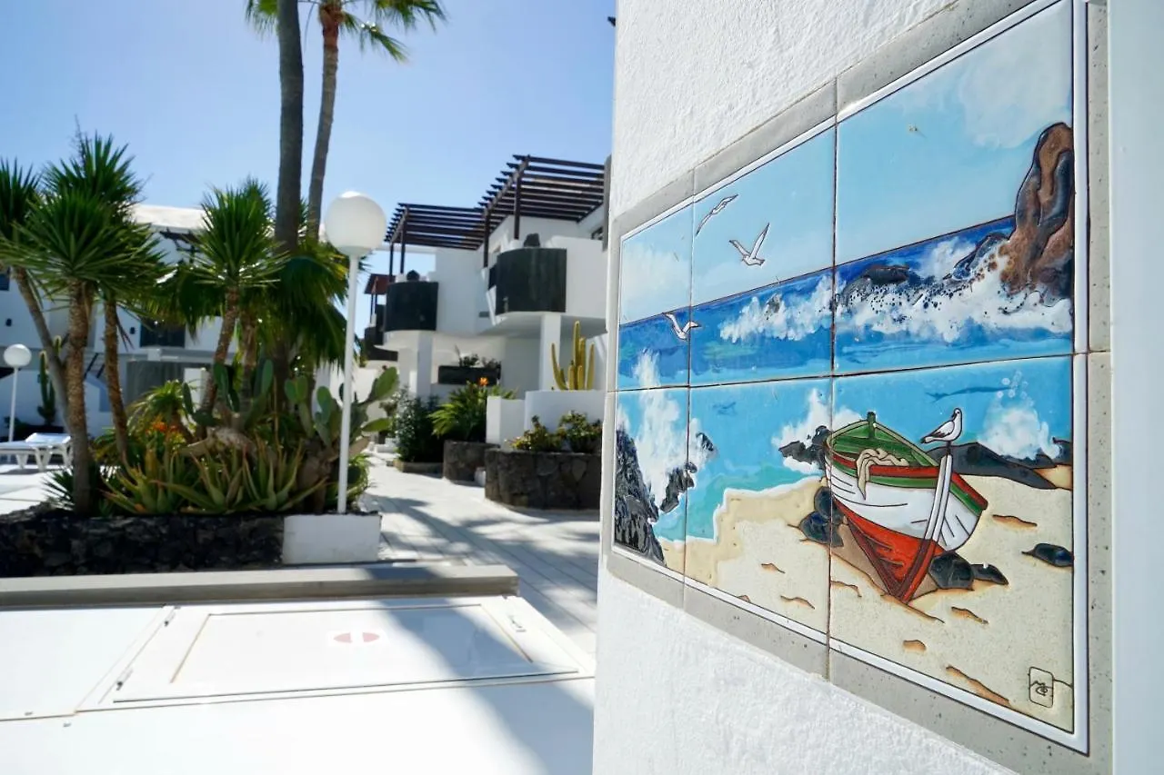 Plaza Azul Aparthotel Puerto del Carmen  Puerto del Carmen (Lanzarote)