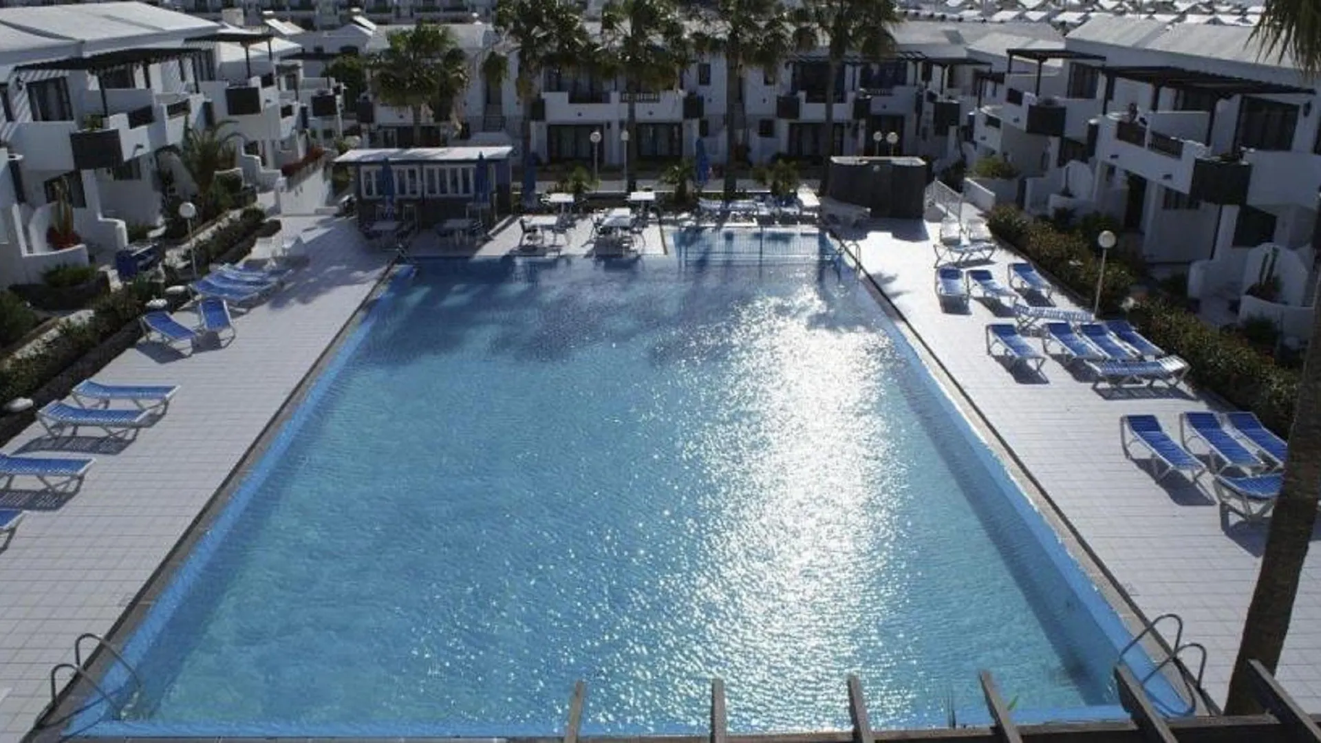 Plaza Azul Aparthotel Puerto del Carmen